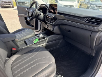 Photo 13 du bon plan FORD Kuga 2.5 Duratec 225ch PHEV Vignale BVA occasion à 36900 €