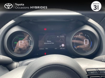Photo 14 du bon plan TOYOTA Yaris Cross 116h Design AWD-i MY22 occasion à 25490 €