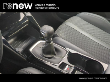 Photo 33 du bon plan PEUGEOT 2008 1.2 PureTech 130ch S&S GT Line 7cv occasion à 14490 €