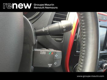 Photo 26 du bon plan RENAULT Captur 1.2 TCe 120ch Stop&Start energy Intens Euro6 2016 occasion à 10490 €