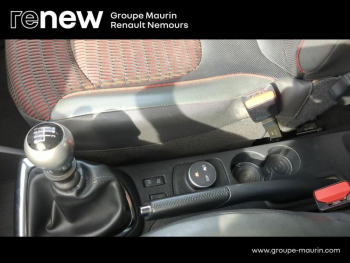 Photo 31 du bon plan RENAULT Captur 1.2 TCe 120ch Stop&Start energy Intens Euro6 2016 occasion à 10490 €