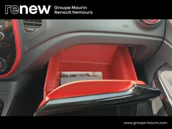 Photo 32 du bon plan RENAULT Captur 1.2 TCe 120ch Stop&Start energy Intens Euro6 2016 occasion à 10490 €