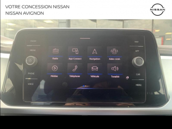 Photo 21 du bon plan VOLKSWAGEN T-Roc 1.0 TSI 110ch Life Plus occasion à 22990 €