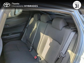 Photo 12 du bon plan TOYOTA C-HR 122h Edition 2WD E-CVT MY22 occasion à 23890 €