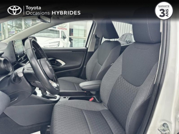 Photo 11 du bon plan TOYOTA Yaris 116h Design 5p MY22 occasion à 20990 €