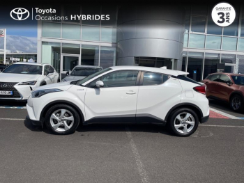 Photo 3 du bon plan TOYOTA C-HR 122h Dynamic 2WD E-CVT RC18 occasion à 15490 €