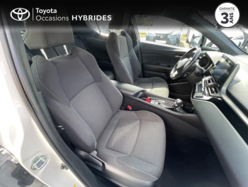 Photo 6 du bon plan TOYOTA C-HR 122h Dynamic 2WD E-CVT RC18 occasion à 15490 €