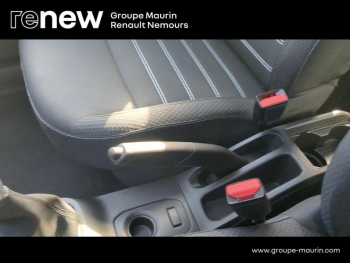 Photo 28 du bon plan DACIA Duster 1.3 TCe 150ch FAP Expression 4x2 EDC occasion à 21490 €