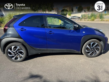 Photo 17 du bon plan TOYOTA Aygo X 1.0 VVT-i 72ch Design occasion à 15990 €
