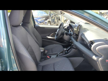 Photo 11 du bon plan TOYOTA Yaris 116h Design 5p MY25 occasion à 24350 €