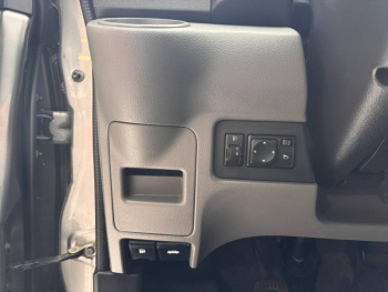 Photo 12 du bon plan NISSAN NV200 Combi 1.5 dCi 110ch N-Connecta Euro6 7 places occasion à 14490 €