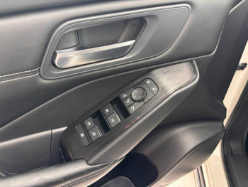 Photo 12 du bon plan NISSAN Qashqai e-POWER 190ch Business Edition 2022 occasion à 29990 €