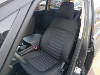 Photo 17 du bon plan FORD Galaxy 2.5 Duratec 190ch Hybrid Titanium Business eCVT occasion à 45000 €
