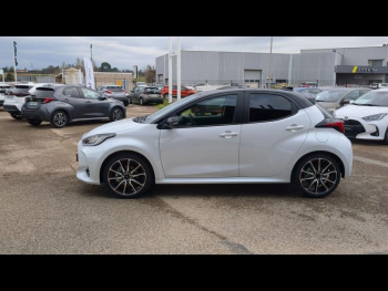 Photo 2 du bon plan TOYOTA Yaris 130h GR Sport 5p MC24 occasion à 27590 €