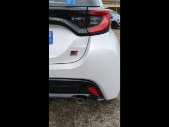 Photo 6 du bon plan TOYOTA Yaris 130h GR Sport 5p MC24 occasion à 27590 €