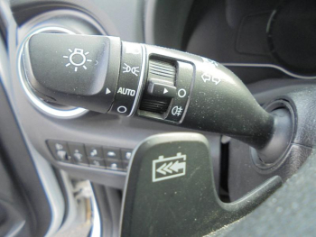 Photo 13 du bon plan HYUNDAI Kona Electric 136ch Creative Euro6d-T EVAP occasion à 15900 €