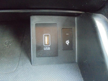 Photo 24 du bon plan HYUNDAI Kona Electric 136ch Creative Euro6d-T EVAP occasion à 15900 €