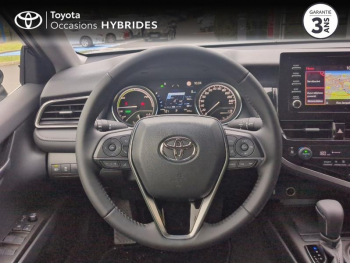 Photo 9 du bon plan TOYOTA Camry 2.5 Hybride 218ch Dynamic Business + Programme Beyond Zero Academy MY23 occasion à 39090 €