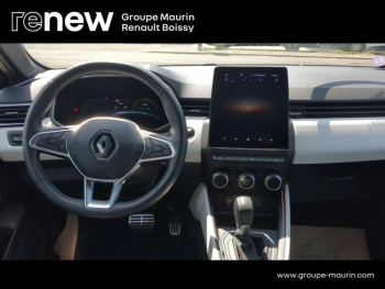 Photo 8 du bon plan RENAULT Clio 1.6 E-Tech hybride 145ch Techno occasion à 19990 €