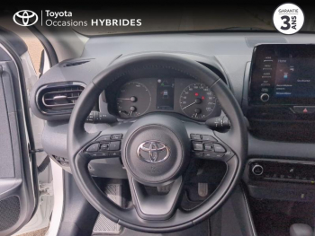 Photo 9 du bon plan TOYOTA Yaris 116h Dynamic 5p MY22 occasion à 17290 €