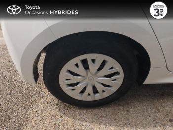 Photo 16 du bon plan TOYOTA Yaris 116h Dynamic 5p MY22 occasion à 17290 €