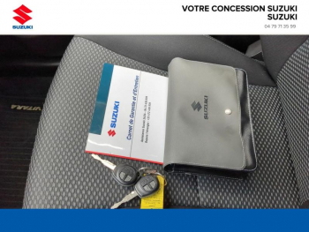 Photo 21 du bon plan SUZUKI Vitara 1.4 Boosterjet Hybrid 129ch PrivilÃ¨ge Allgrip occasion à 21990 €