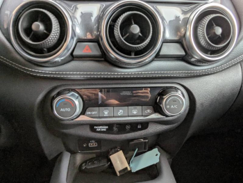 Photo 11 du bon plan NISSAN Juke 1.0 DIG-T 114ch N-Connecta DCT 2021 occasion à 18290 €