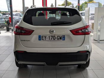 Photo 8 du bon plan NISSAN Qashqai 1.6 DIG-T 163ch Tekna+ occasion à 16490 €
