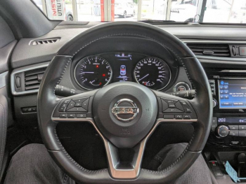 Photo 19 du bon plan NISSAN Qashqai 1.6 DIG-T 163ch Tekna+ occasion à 16490 €