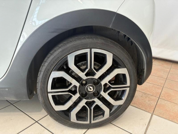Photo 8 du bon plan RENAULT Twingo 0.9 TCe 110ch GT EDC Euro6c occasion à 12990 €