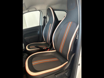 Photo 10 du bon plan RENAULT Twingo 0.9 TCe 110ch GT EDC Euro6c occasion à 12990 €