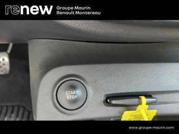 Photo 28 du bon plan RENAULT Captur 0.9 TCe 90ch energy Intens Euro6c occasion à 12490 €