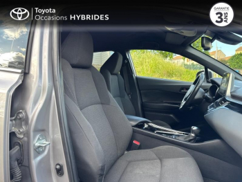 Photo 6 du bon plan TOYOTA C-HR 122h Edition 2WD E-CVT RC18 occasion à 19980 €