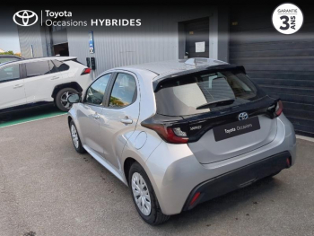 Photo 18 du bon plan TOYOTA Yaris 116h Dynamic Business 5p + Programme Beyond Zero Academy MY22 occasion à 21990 €