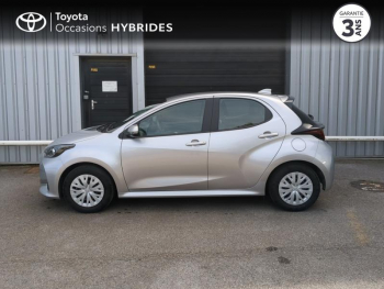 Photo 19 du bon plan TOYOTA Yaris 116h Dynamic Business 5p + Programme Beyond Zero Academy MY22 occasion à 21990 €