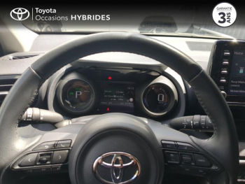 Photo 13 du bon plan TOYOTA Yaris 116h Design 5p MY22 occasion à 20980 €