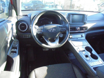 Photo 5 du bon plan HYUNDAI Kona Electric 136ch Intuitive Euro6d-T EVAP 2cv occasion à 13890 €