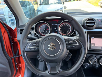 Photo 15 du bon plan SUZUKI Swift 1.2 Dualjet Hybrid 83ch Pack Auto occasion à 16490 €