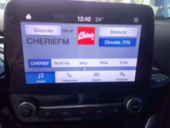 Photo 6 du bon plan FORD Fiesta 1.0 Flexifuel 95ch Cool & Connect 5p occasion à 16901 €