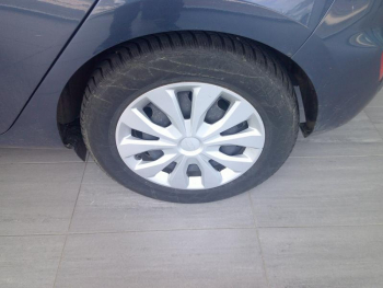 Photo 16 du bon plan FORD Fiesta 1.0 Flexifuel 95ch Cool & Connect 5p occasion à 16901 €
