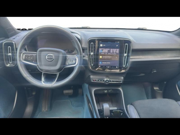 Photo 4 du bon plan VOLVO C40 Recharge Twin 408ch First Edition EDT AWD occasion à 34900 €