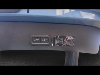 Photo 8 du bon plan VOLVO C40 Recharge Twin 408ch First Edition EDT AWD occasion à 34900 €