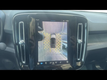 Photo 10 du bon plan VOLVO C40 Recharge Twin 408ch First Edition EDT AWD occasion à 34900 €