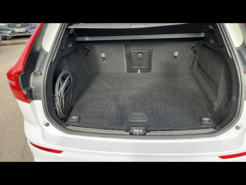 Photo 7 du bon plan VOLVO XC60 T6 AWD 253 + 87ch R-Design Geartronic occasion à 40900 €