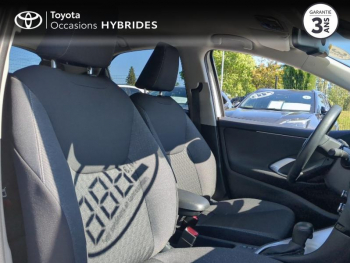Photo 6 du bon plan TOYOTA Yaris 116h Design 5p MY22 occasion à 20990 €