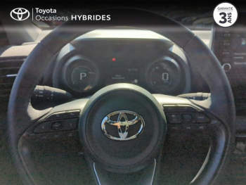 Photo 9 du bon plan TOYOTA Yaris 116h Design 5p MY22 occasion à 20990 €