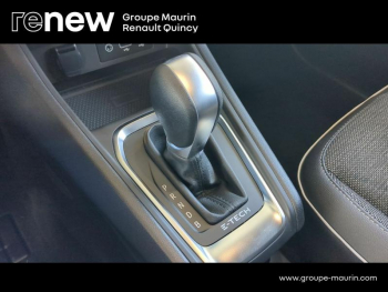 Photo 20 du bon plan RENAULT Captur 1.6 E-Tech hybride 145ch Techno Fast Track occasion à 23950 €