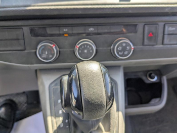 Photo 12 du bon plan VOLKSWAGEN Transporter Fg VUL 2.8T L1H1 2.0 TDI 150ch Business DSG7 occasion à 33900 €