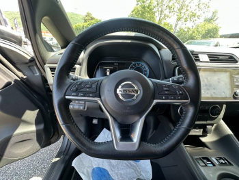 Photo 11 du bon plan NISSAN Leaf 150ch 40kWh Acenta 21.5 occasion à 14990 €