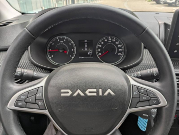 Photo 16 du bon plan DACIA Sandero 1.0 ECO-G 100ch Stepway Expression occasion à 15990 €